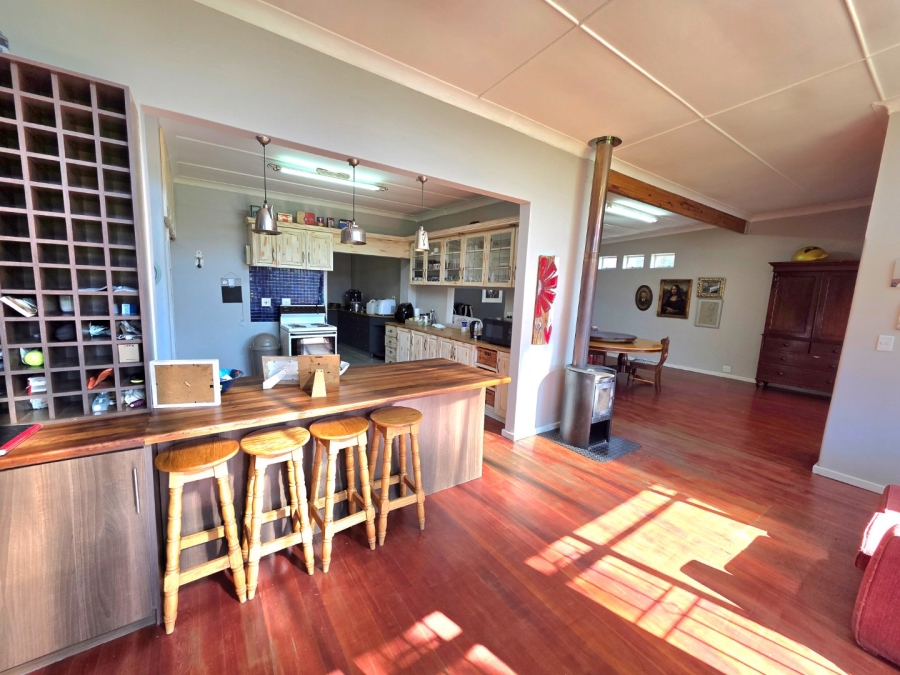 5 Bedroom Property for Sale in Eureka Free State